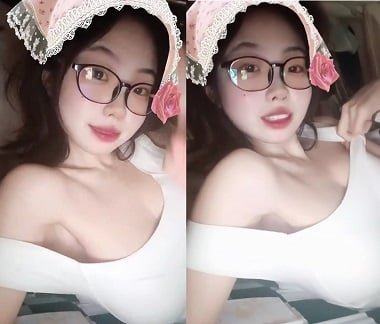 Dẫn em gái xinh đến nhà 